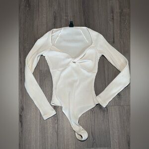 ❥𝕨𝕚𝕝𝕕 𝕗𝕒𝕓𝕝𝕖: Women's Ribbed Long Sleeve Bodysuit - Cream